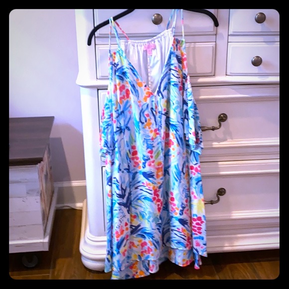Lilly Pulitzer Dresses & Skirts - dress VGUC ! MAKE AN OFFER!!